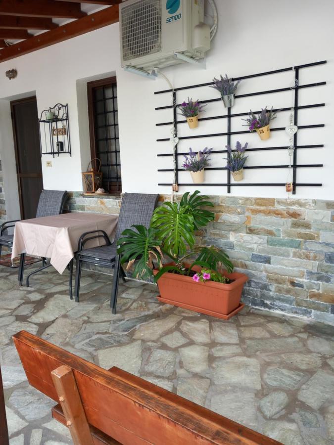 Willa Poly'S Sea Side House Koropi Zewnętrze zdjęcie